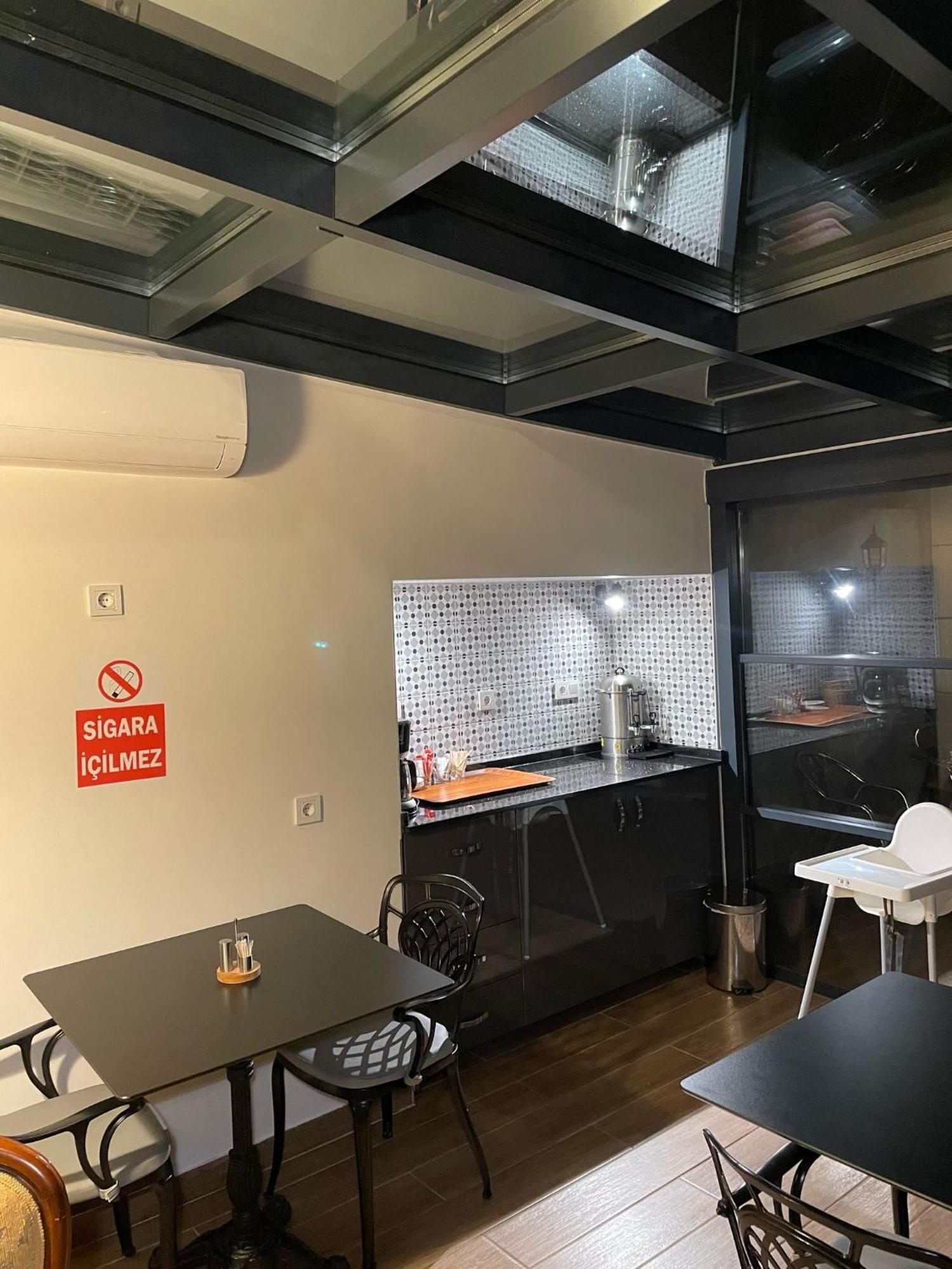 Andi Hotel Istanbul Exteriör bild